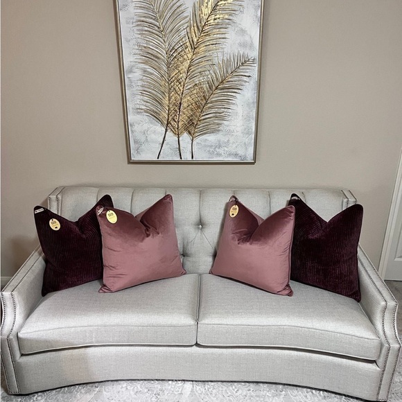 1-CALLISTO HOME CHANNEL VELVET DECORATIVE PILLOW (Read description for details) - Picture 15 of 16